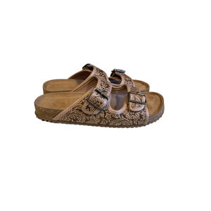 VERY G WESTERN TOOLED SANDALS